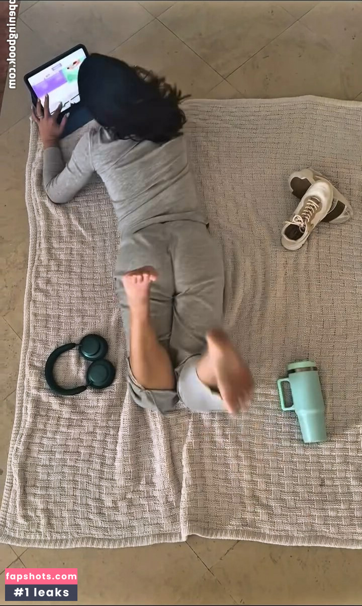 Vanessa Giácomo Nude Leaks OnlyFans Photos #2 - LeakJerk