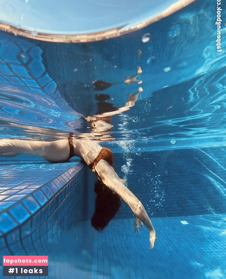 Vanessa Giácomo Nude Leaks OnlyFans Photos #6 - LeakJerk