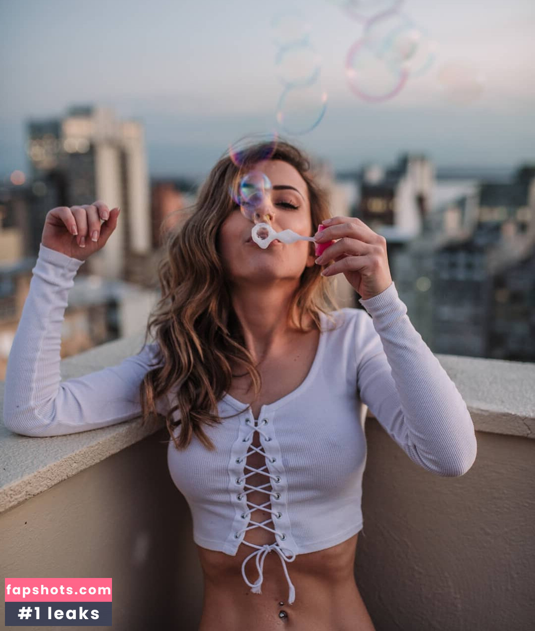 Vanessa Gutierrez gallery photo #2