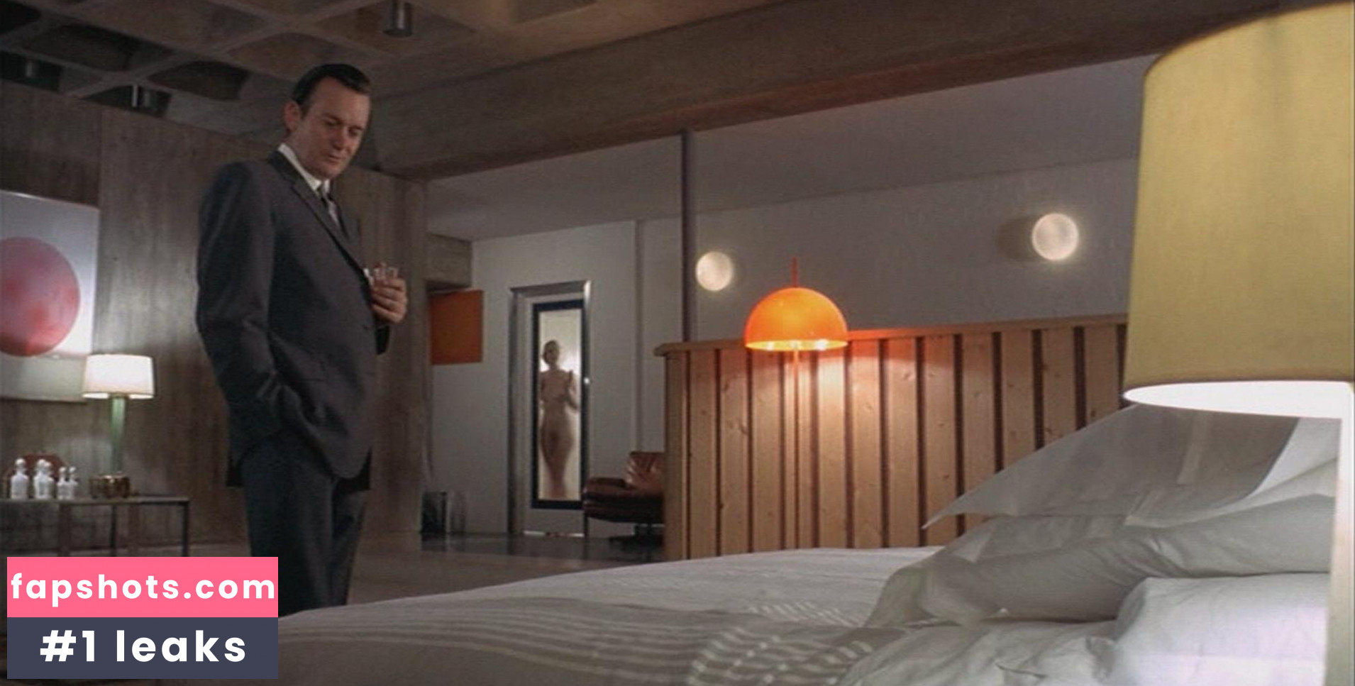 Vanessa Howard gallery photo #6