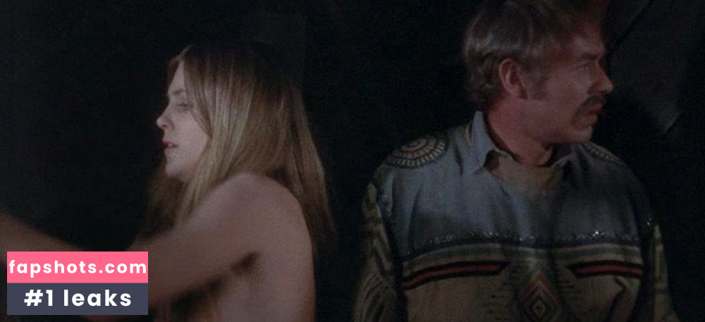 Vanessa Howard gallery photo #10