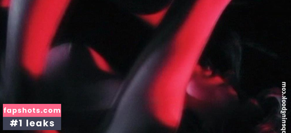 Vanessa Kay gallery photo #3