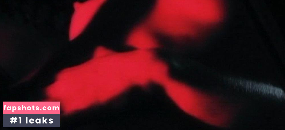 Vanessa Kay gallery photo #6