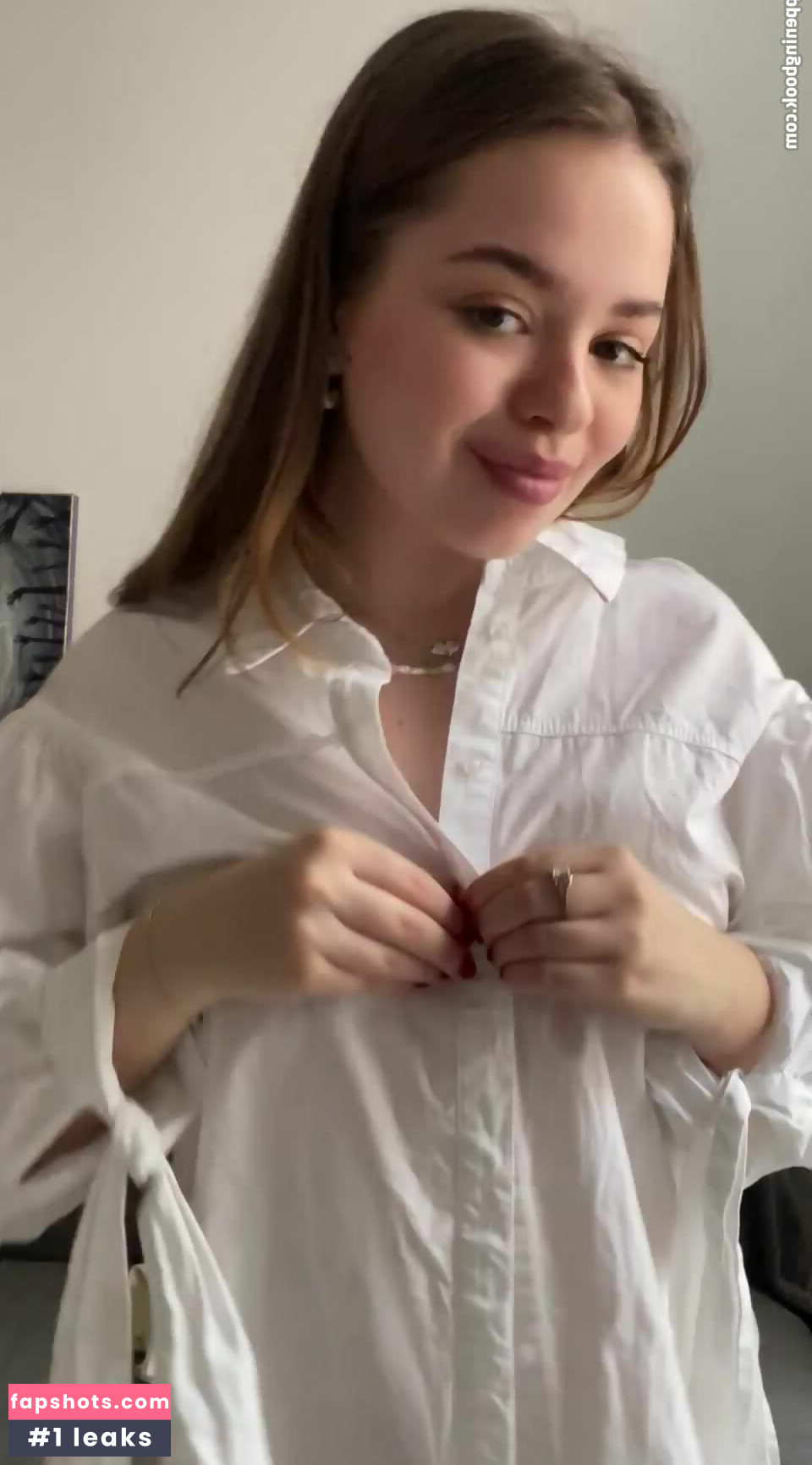 vanessa_let gallery photo #12