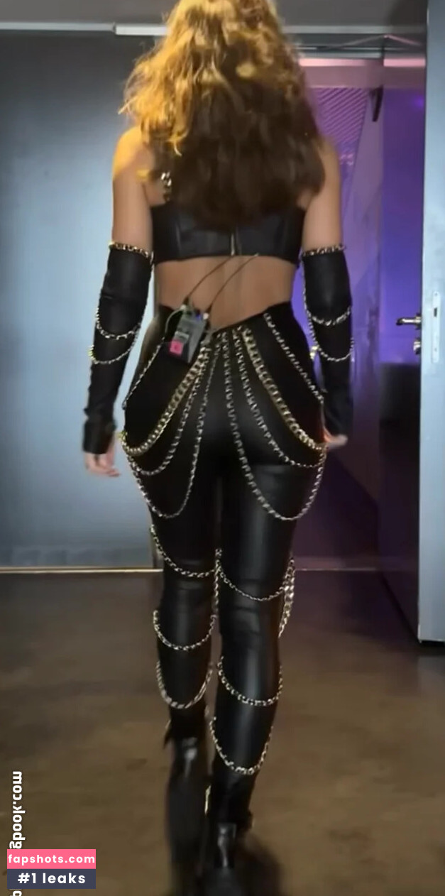 Vanessa Mai Nahé úniky fotek pouze od fanoušků #134 - Fapshots