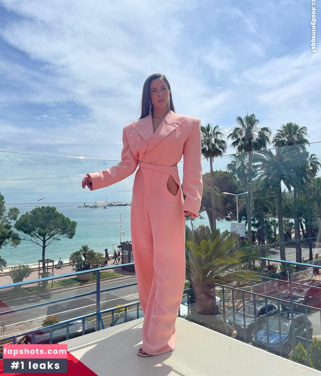 Vanessa Mai Nahé úniky fotek pouze od fanoušků #243 - Fapshots