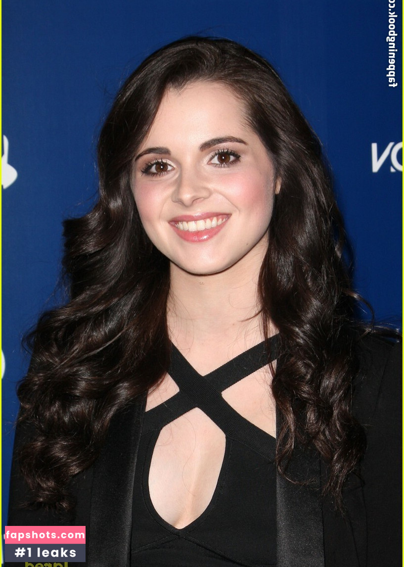 Vanessa Marano gallery photo #22