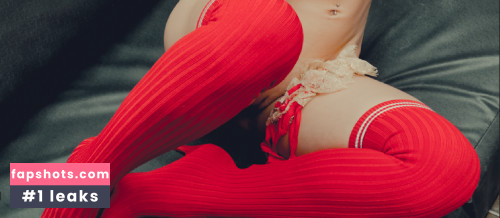 Vanessa Mesquita Nude Leaks OnlyFans Photos #11 - LeakJerk