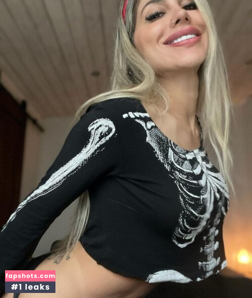 Vanessa Mesquita Nude Leaks OnlyFans Photos #223 - LeakJerk