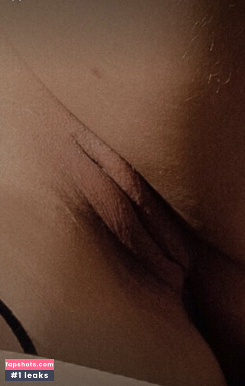 Vanessa Mesquita Nude Leaks OnlyFans Photos #433 - LeakJerk