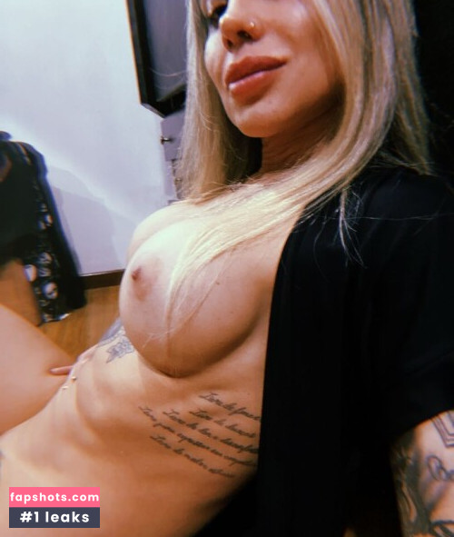 Vanessa Mesquita Nude Leaks OnlyFans Photos #76 - LeakJerk