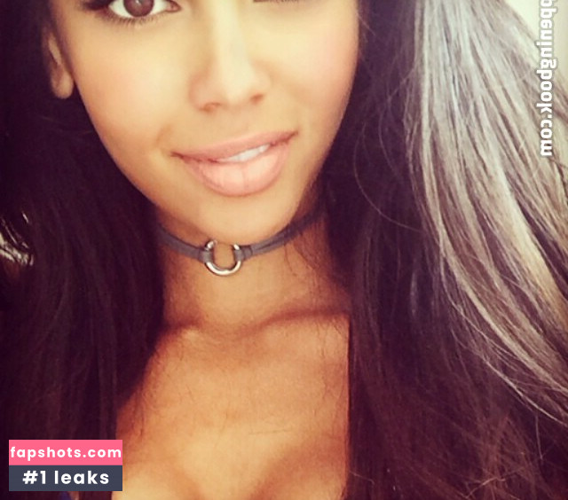 Vanessa Morgan gallery photo #170