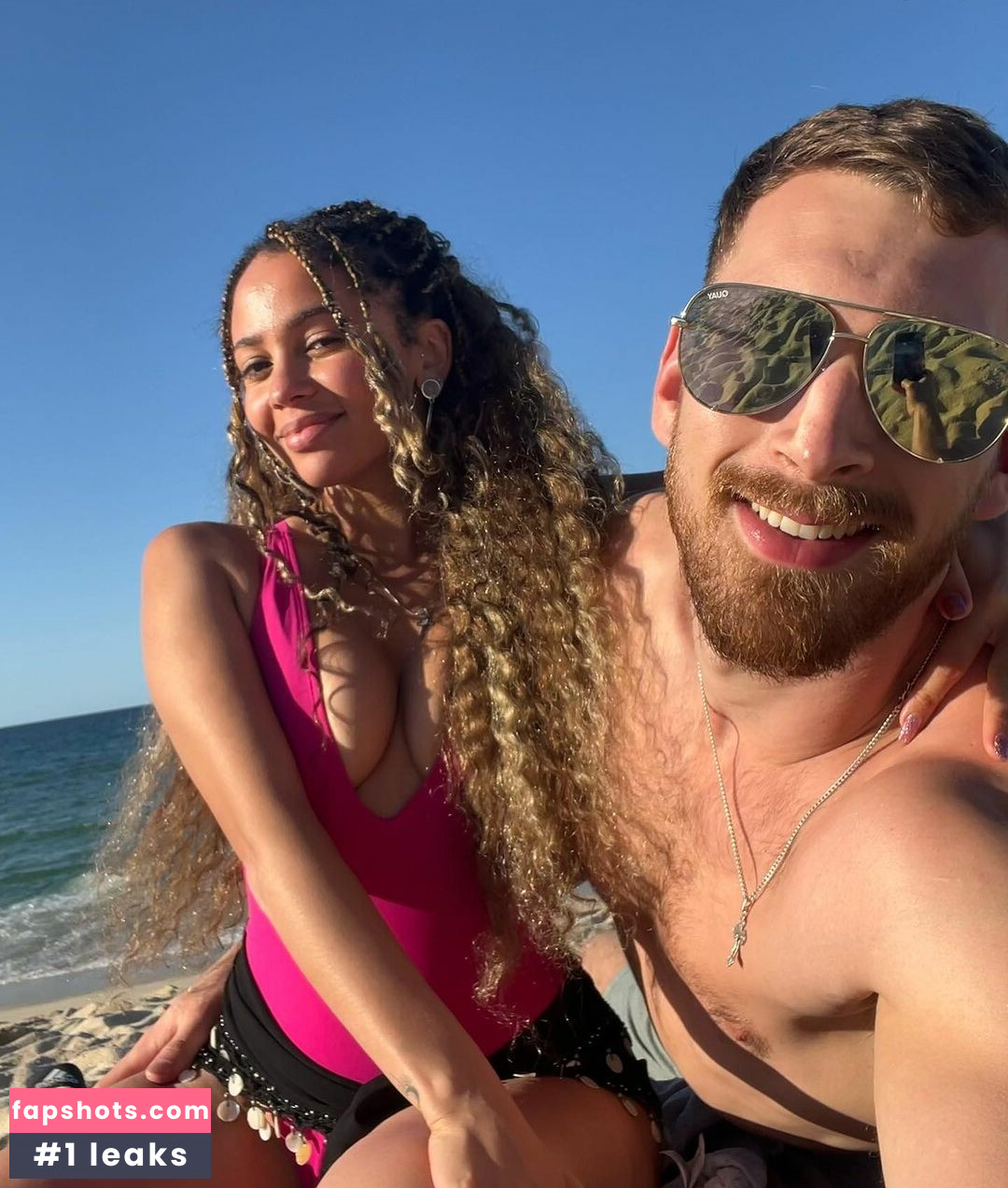 Vanessa Morgan gallery photo #3