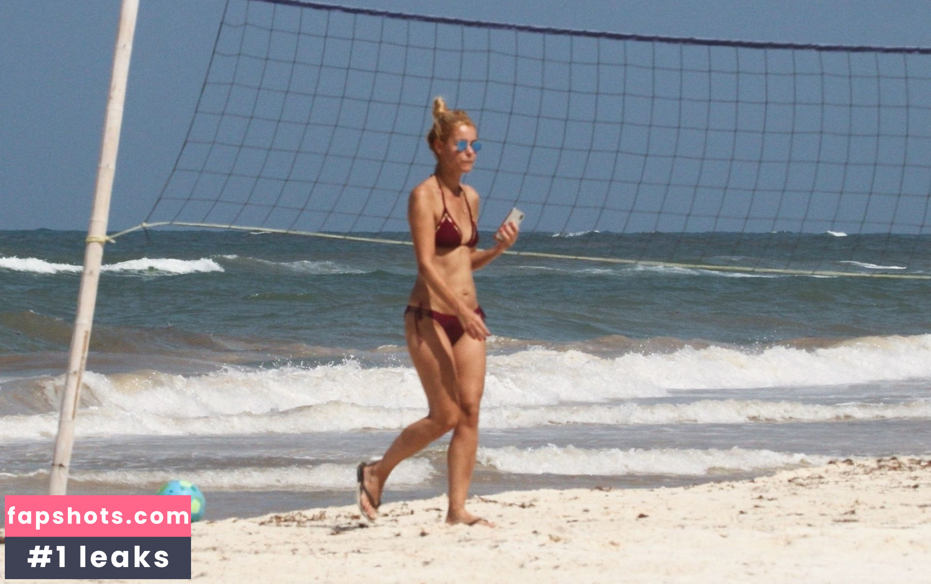 Vanessa Morgan gallery photo #272