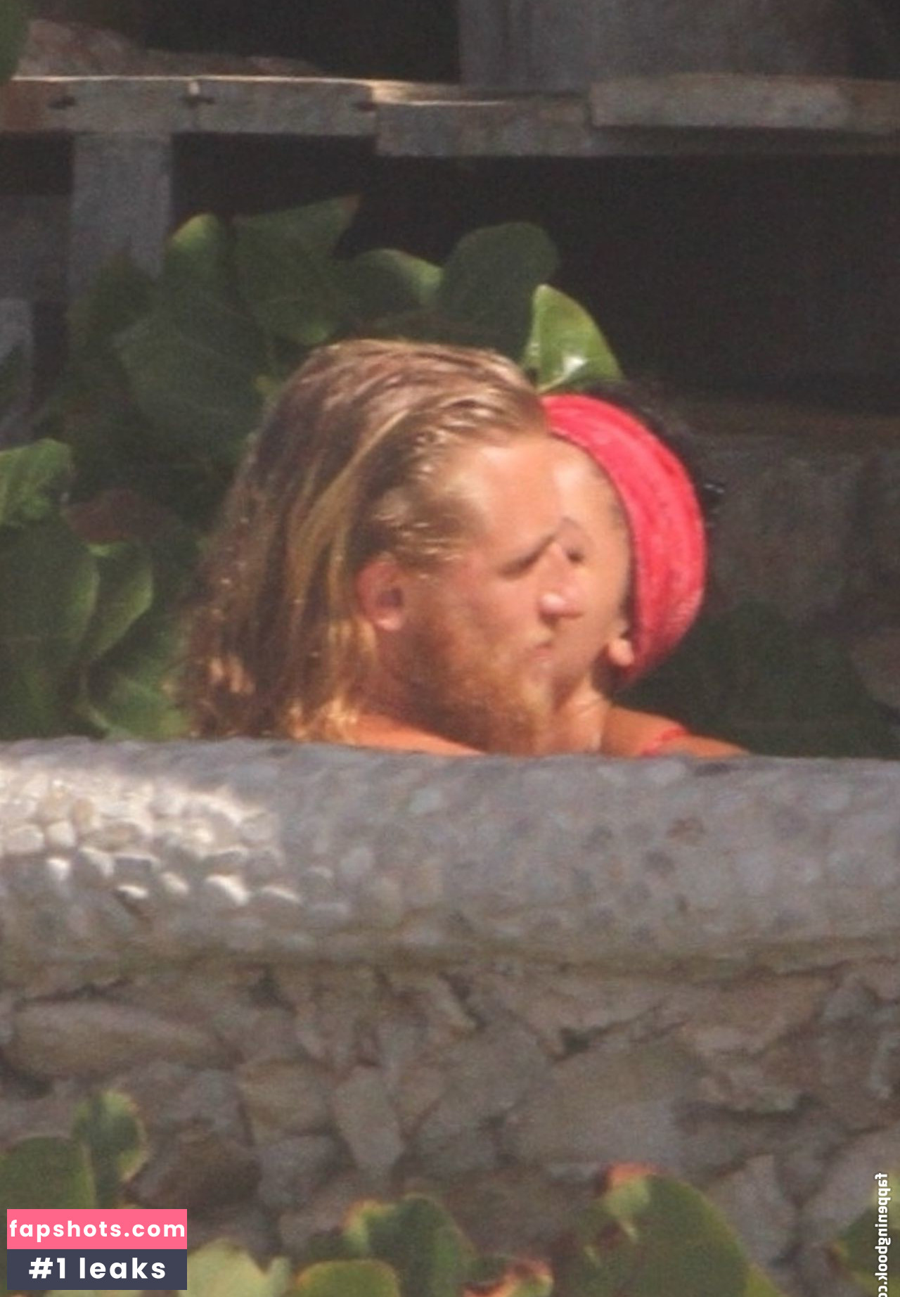 Vanessa Morgan gallery photo #333