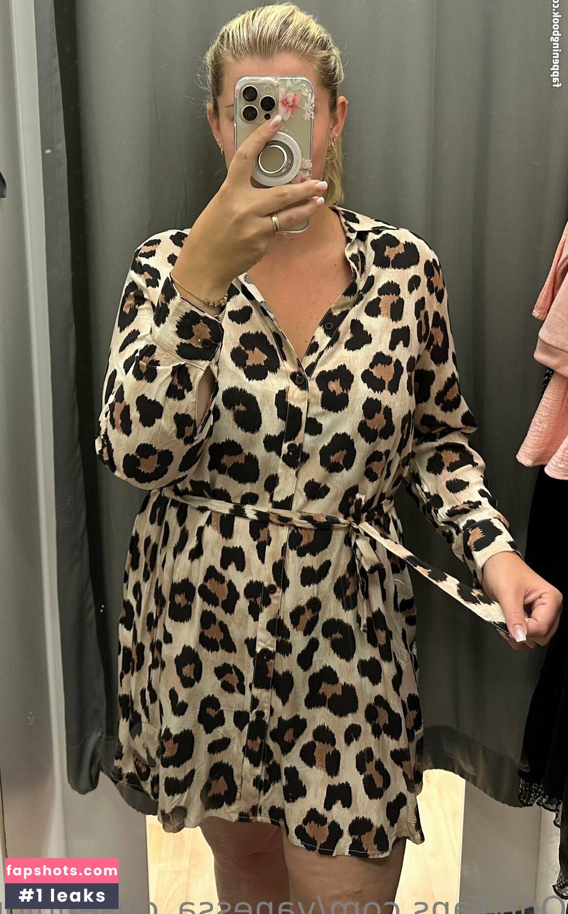 vanessa_obsequious gallery photo #9