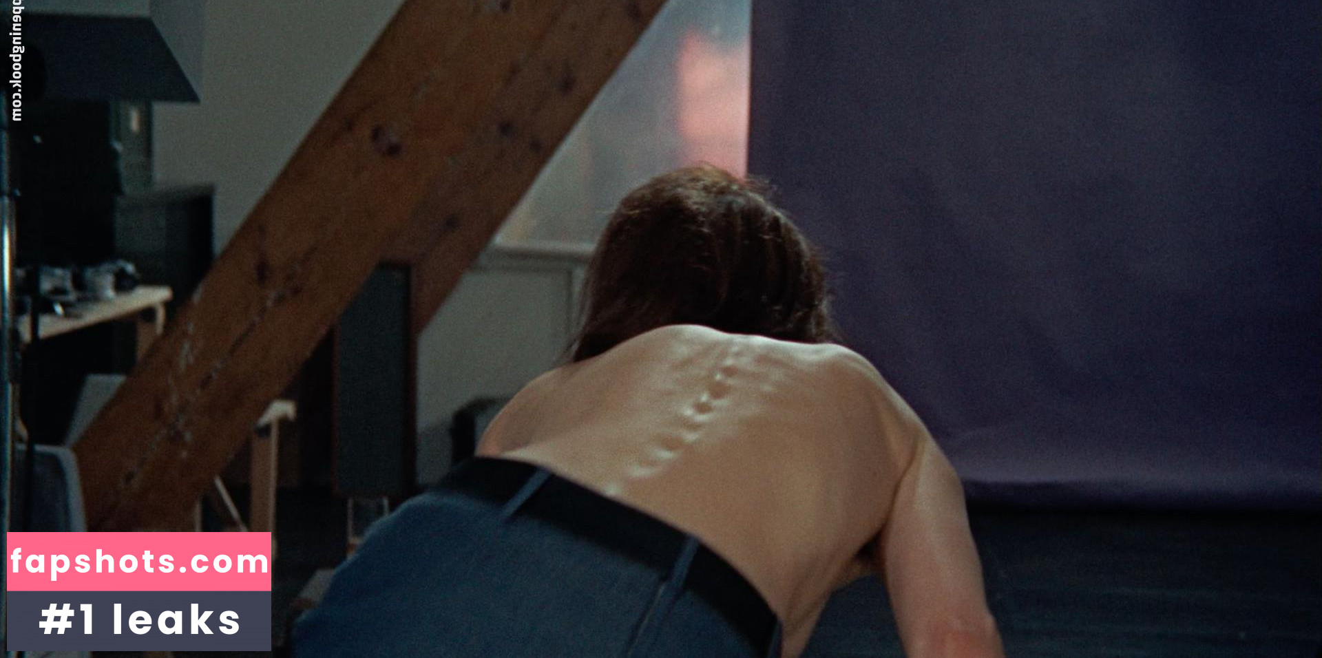 Vanessa Redgrave Nude Leaks OnlyFans Photos #15 - LeakJerk