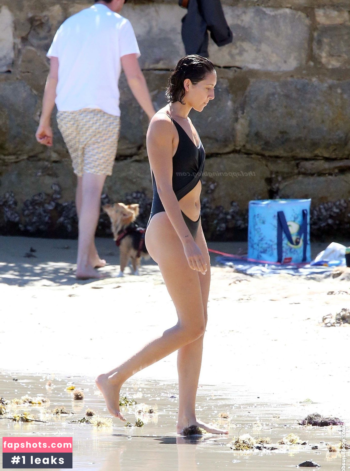 Vanessa Valladares gallery photo #64