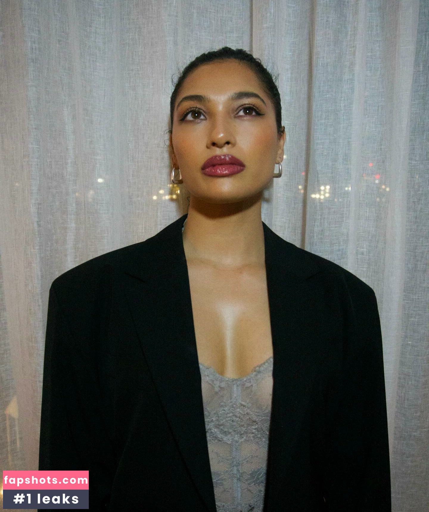Vanessa White gallery photo #6