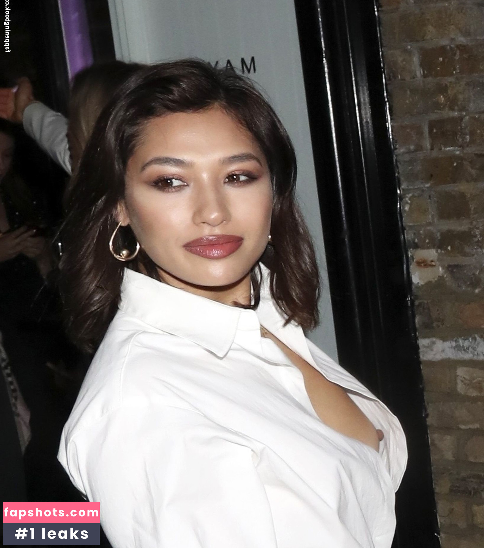 Vanessa White gallery photo #76