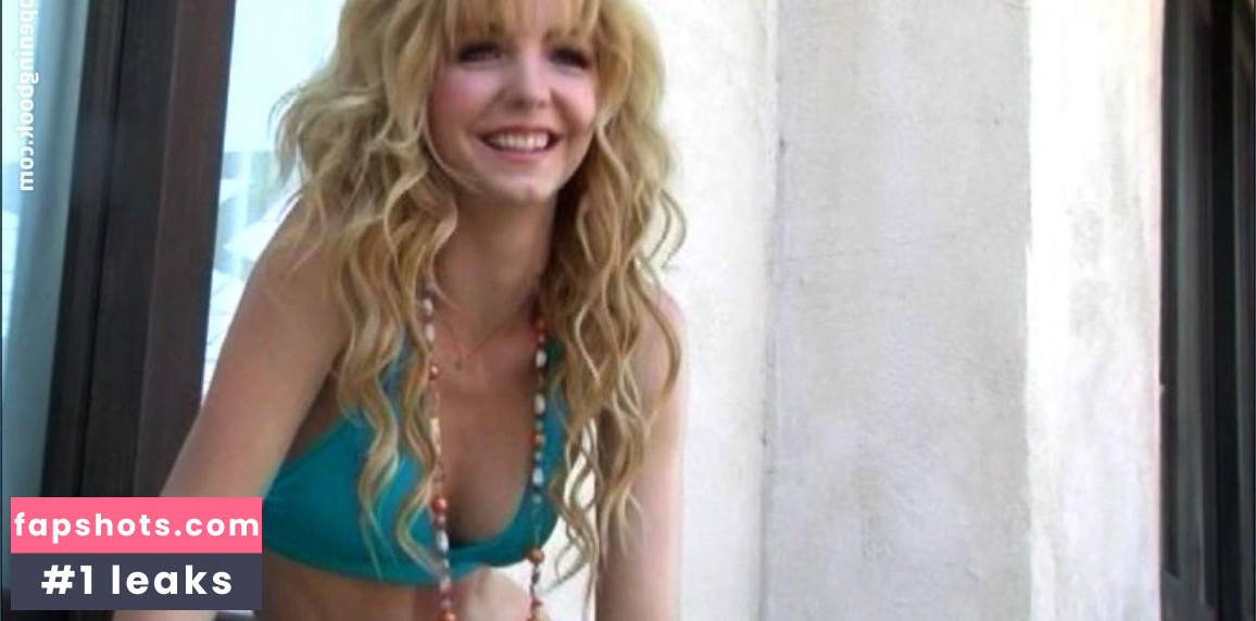 Vanessa Zima gallery photo #3