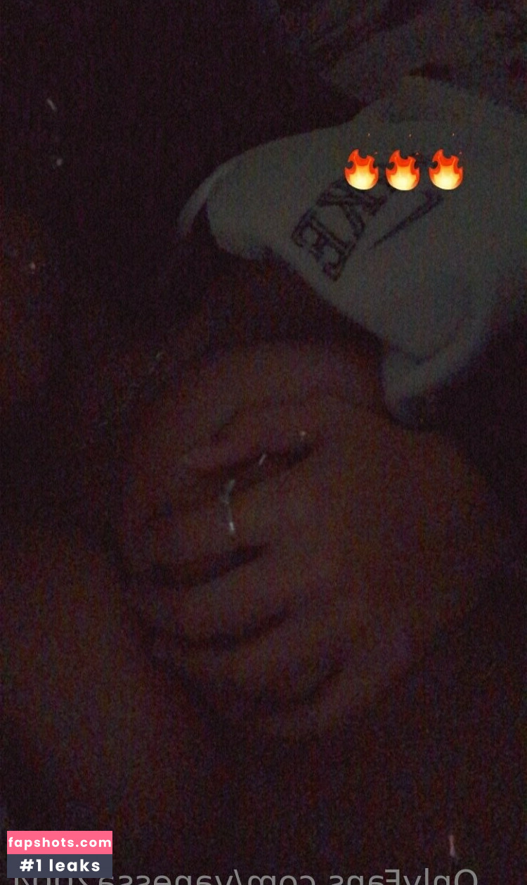 vanessa2004 gallery photo #13