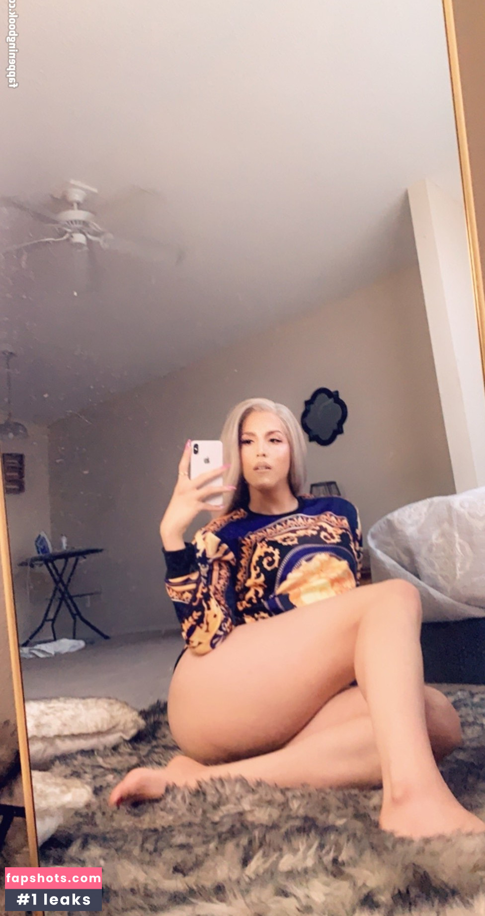 Vanessa9in gallery photo #33