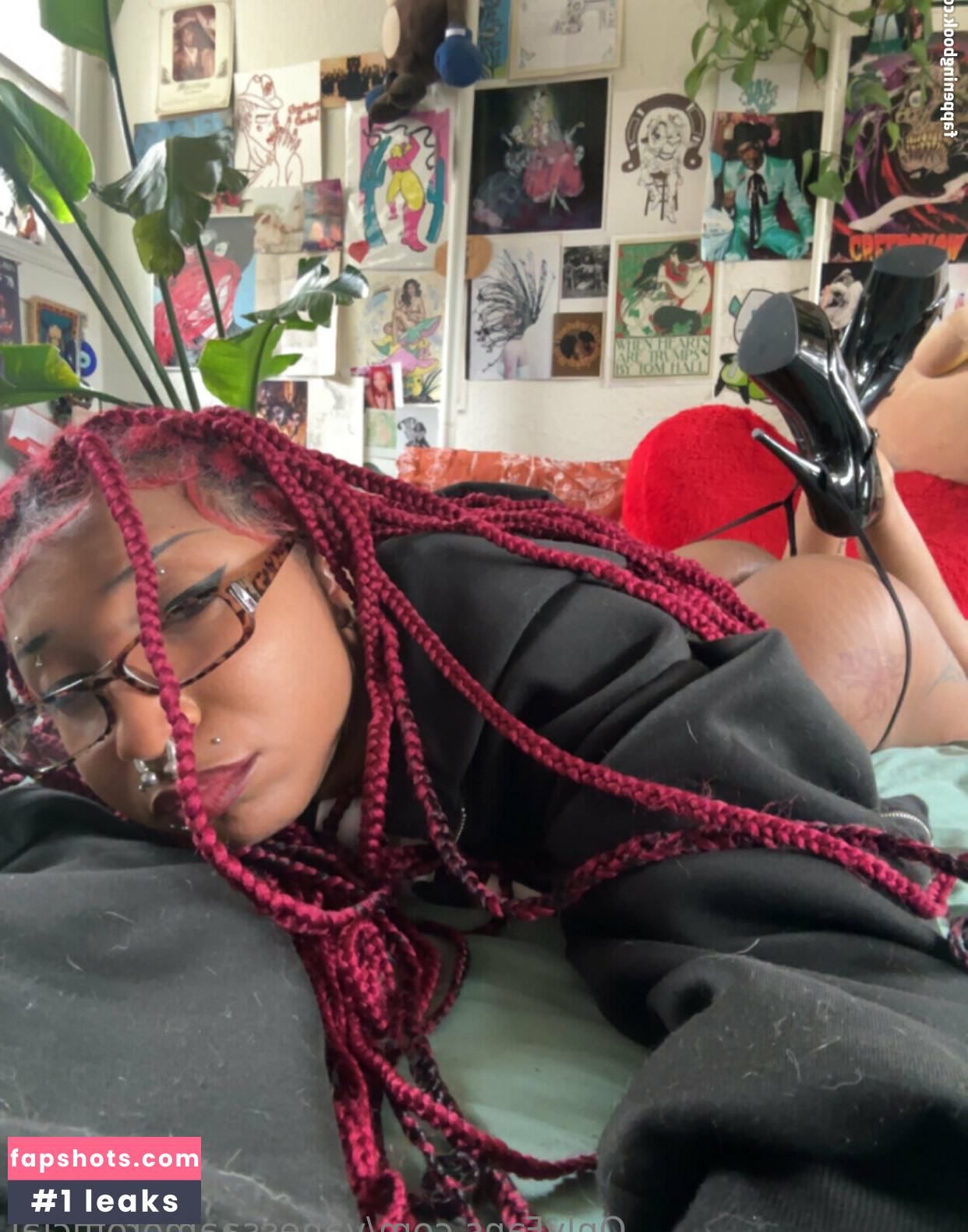 vanessaamorofficial gallery photo #5