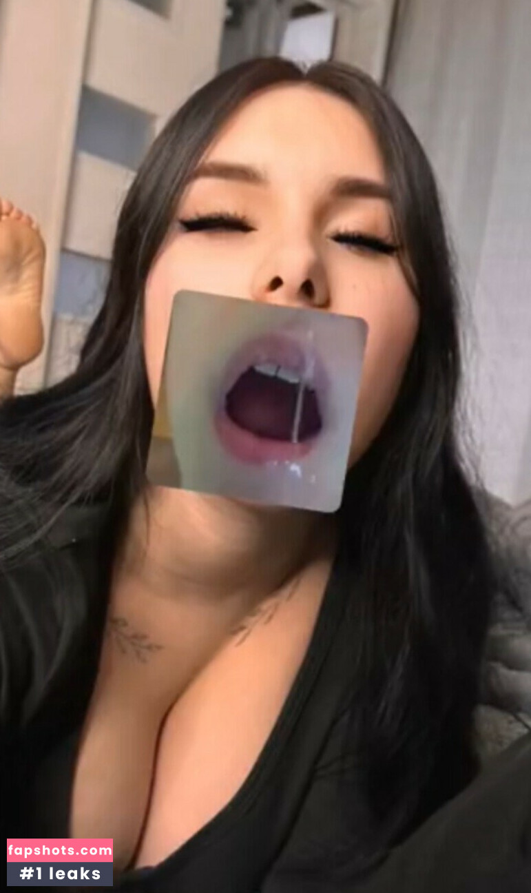 vanessacherry18 gallery photo #3