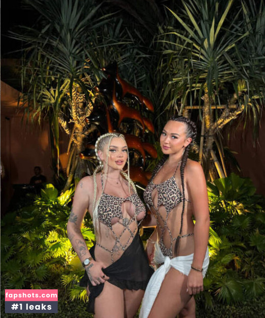 Vanessajolie gallery photo #17