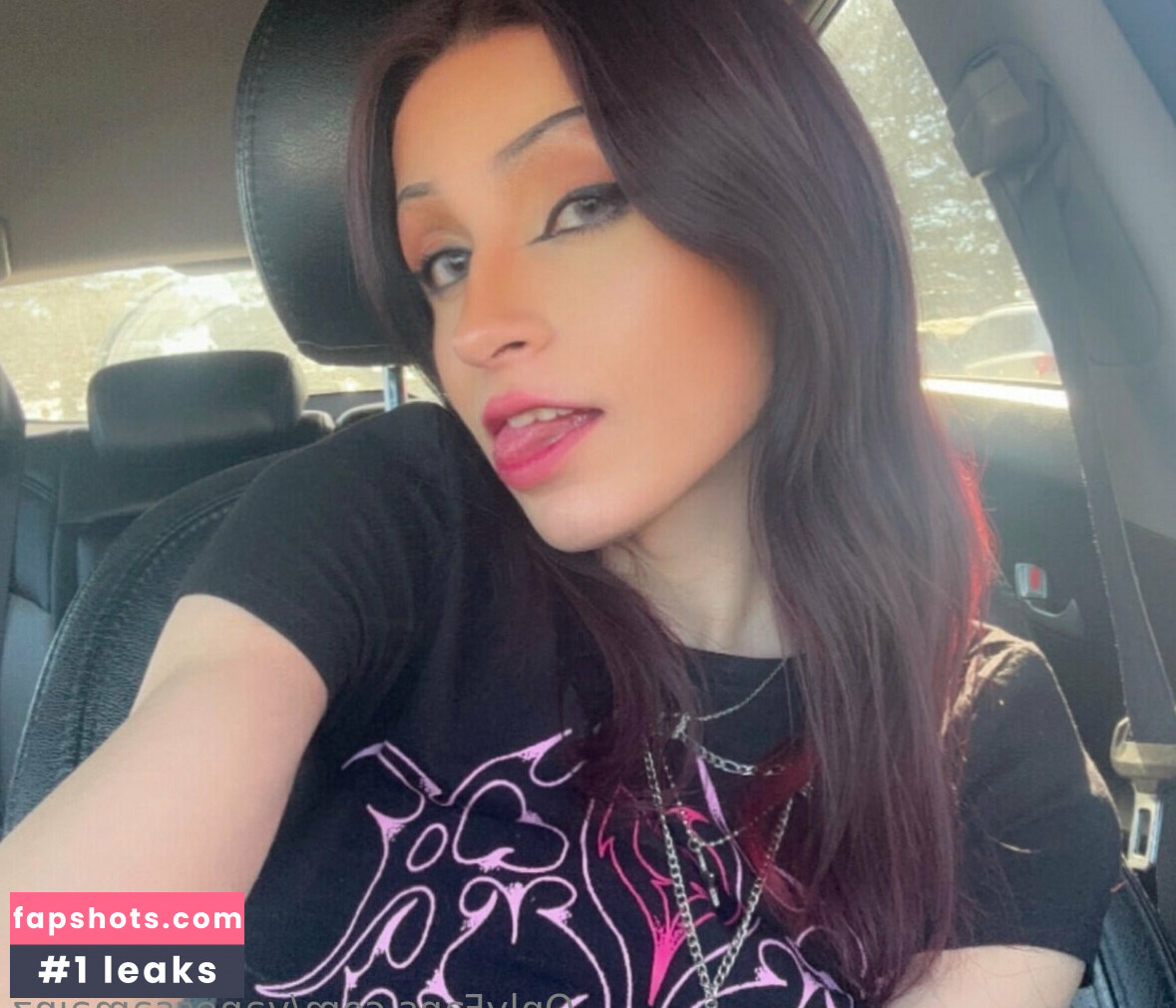 vanessamainz Nude Leaks OnlyFans Photos #21 - Fapshots