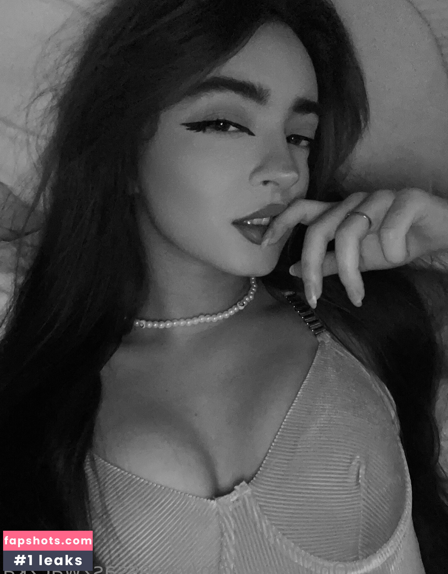 vanessaszwaczka Filtración Desnuda OnlyFans Foto #47 - Fapshots