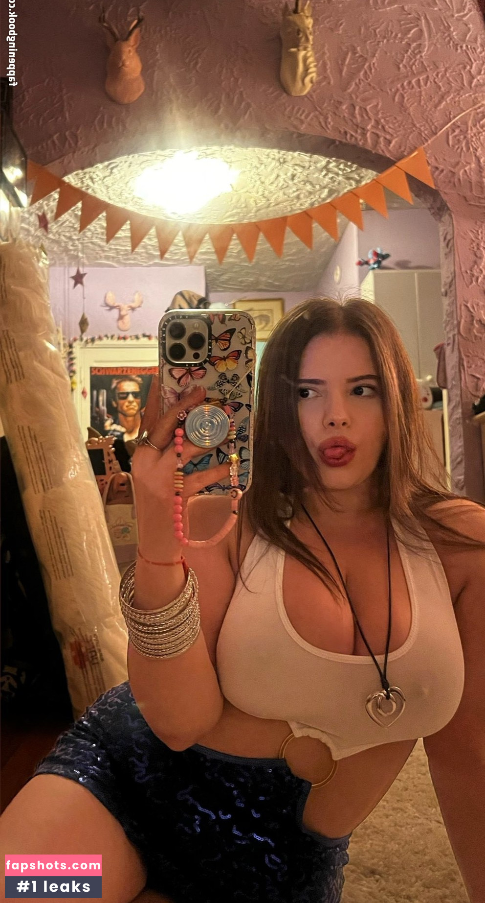 Vanessinator gallery photo #103