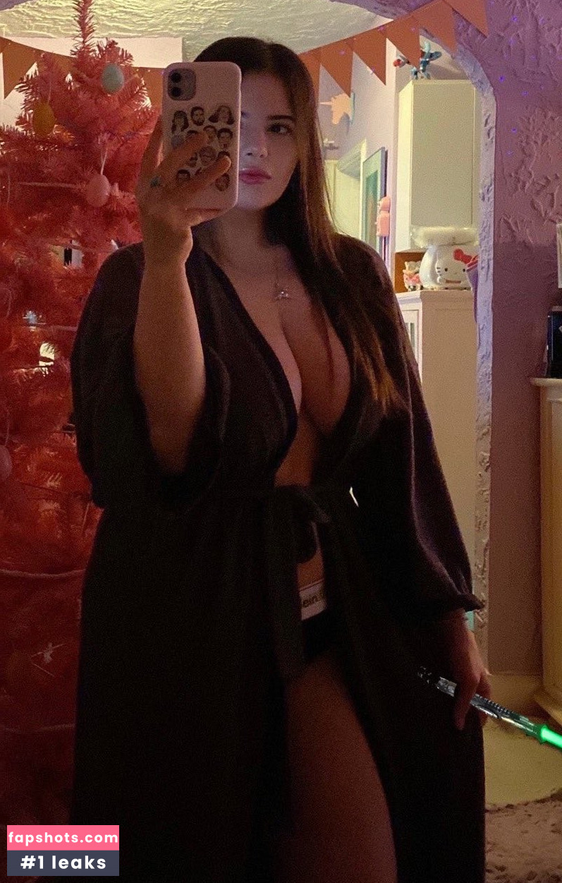 Vanessinator gallery photo #118