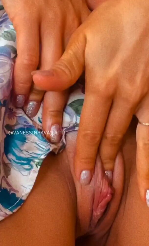 vanessinha-vailatti gallery photo #958