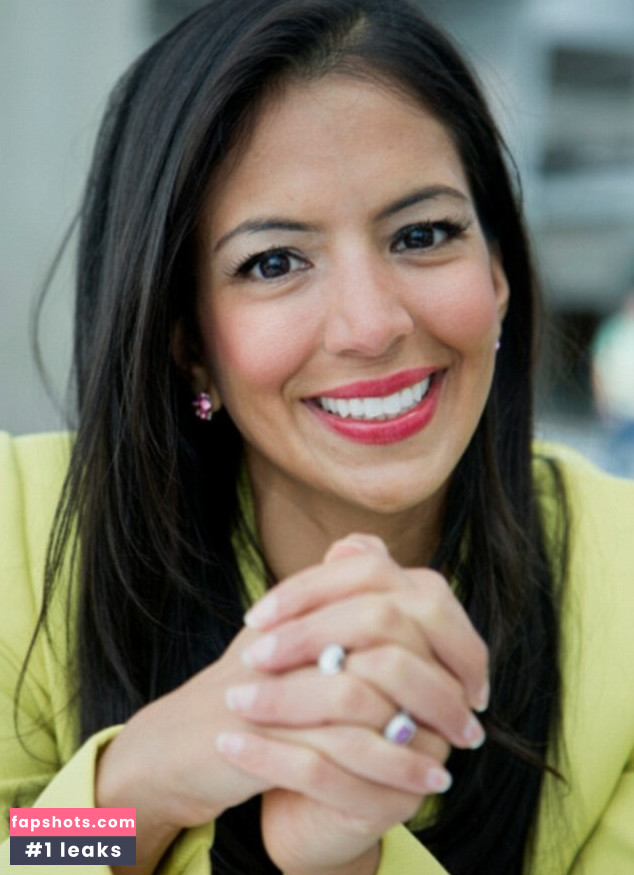 Vani Hari nude babe gallery