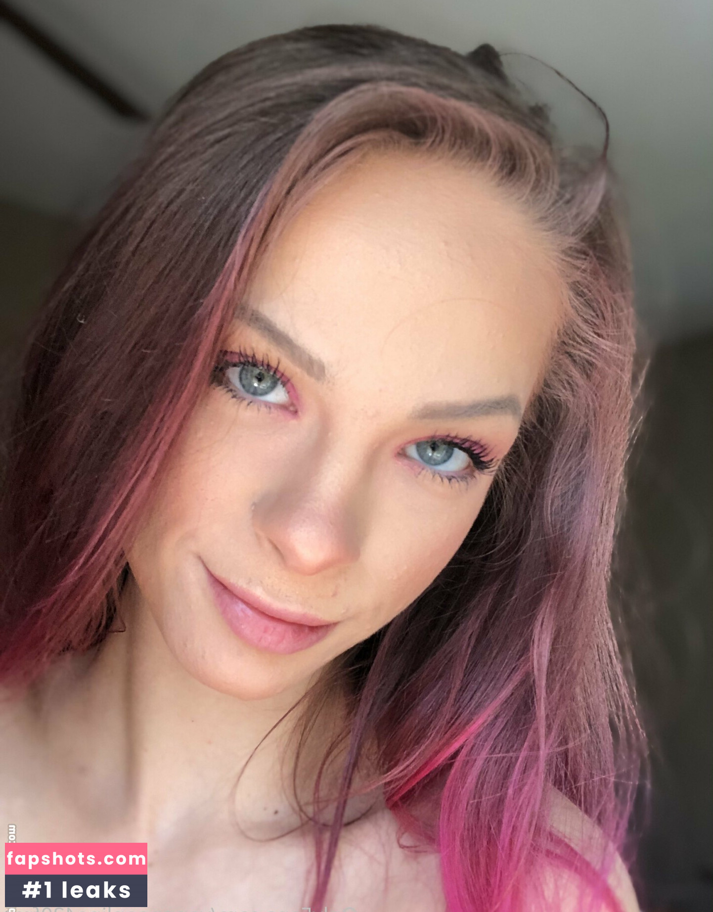 vannnaonline420free gallery photo #2