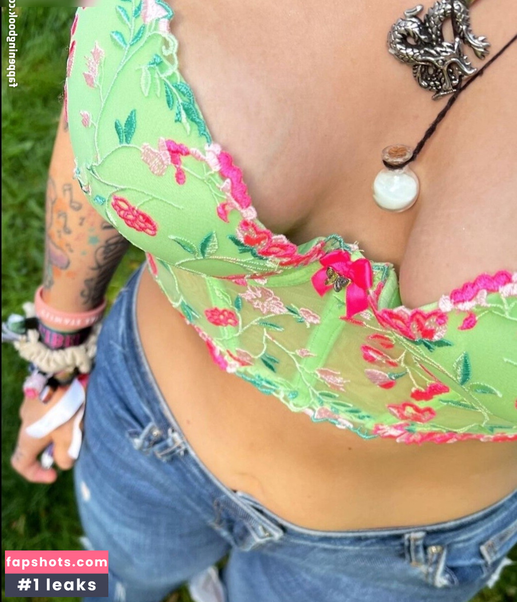 vanny_flowerchild Nude Leaks OnlyFans Photos #15 - LeakJerk