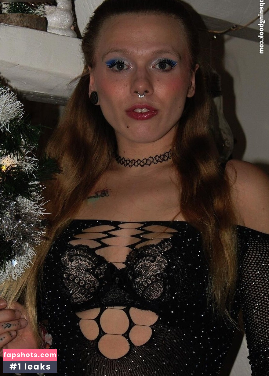 vanny_flowerchild Nude Leaks OnlyFans Photos #17 - LeakJerk