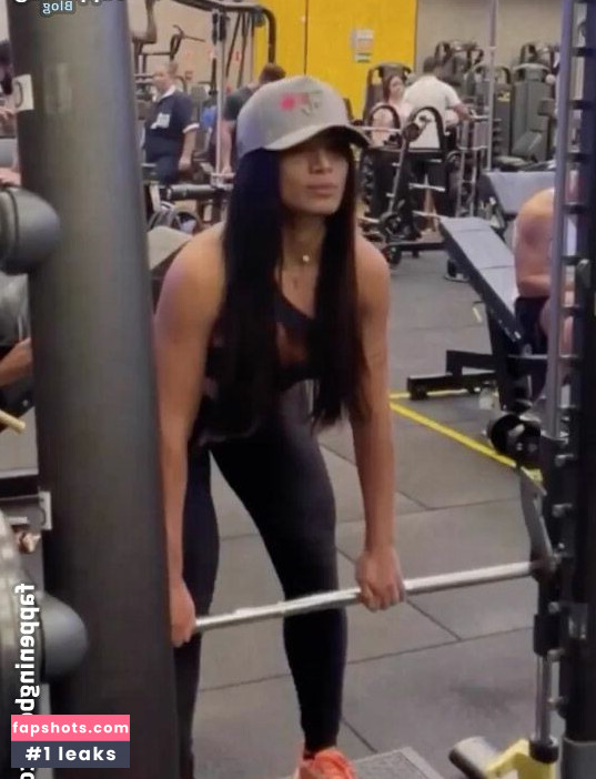 Vanusa Freitas gallery photo #2