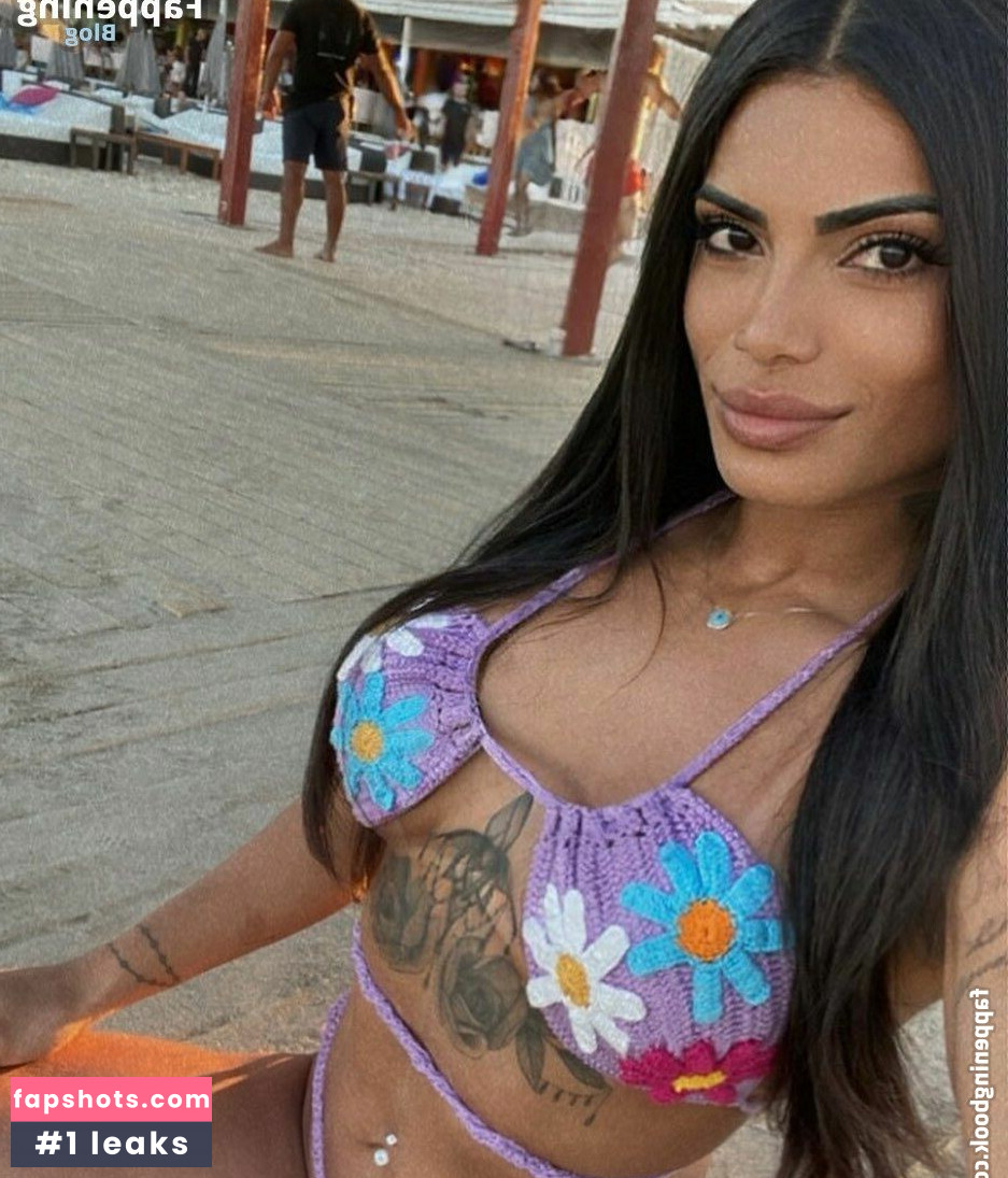 Vanusa Freitas gallery photo #5