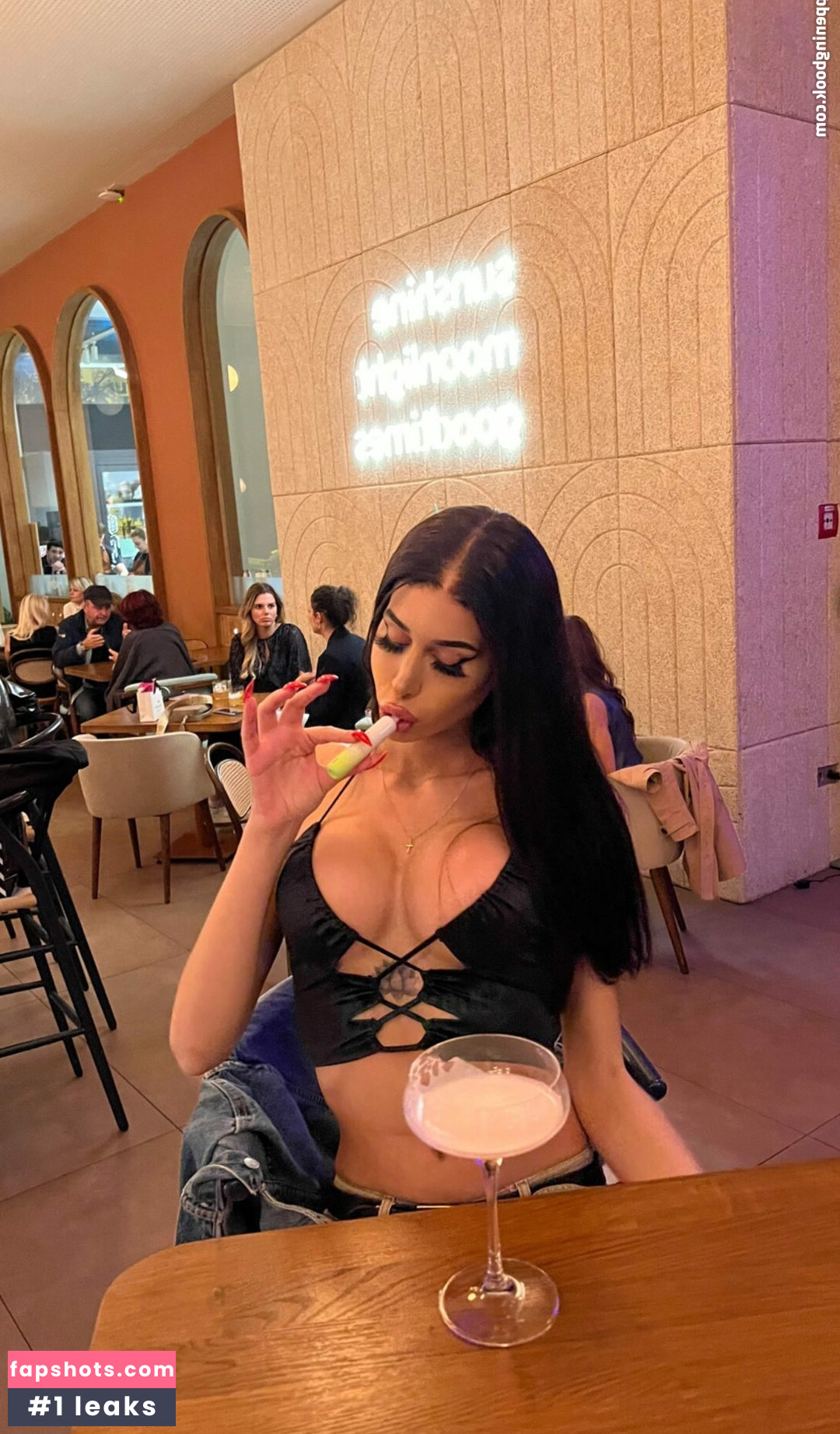 Vanyilla_ gallery photo #7