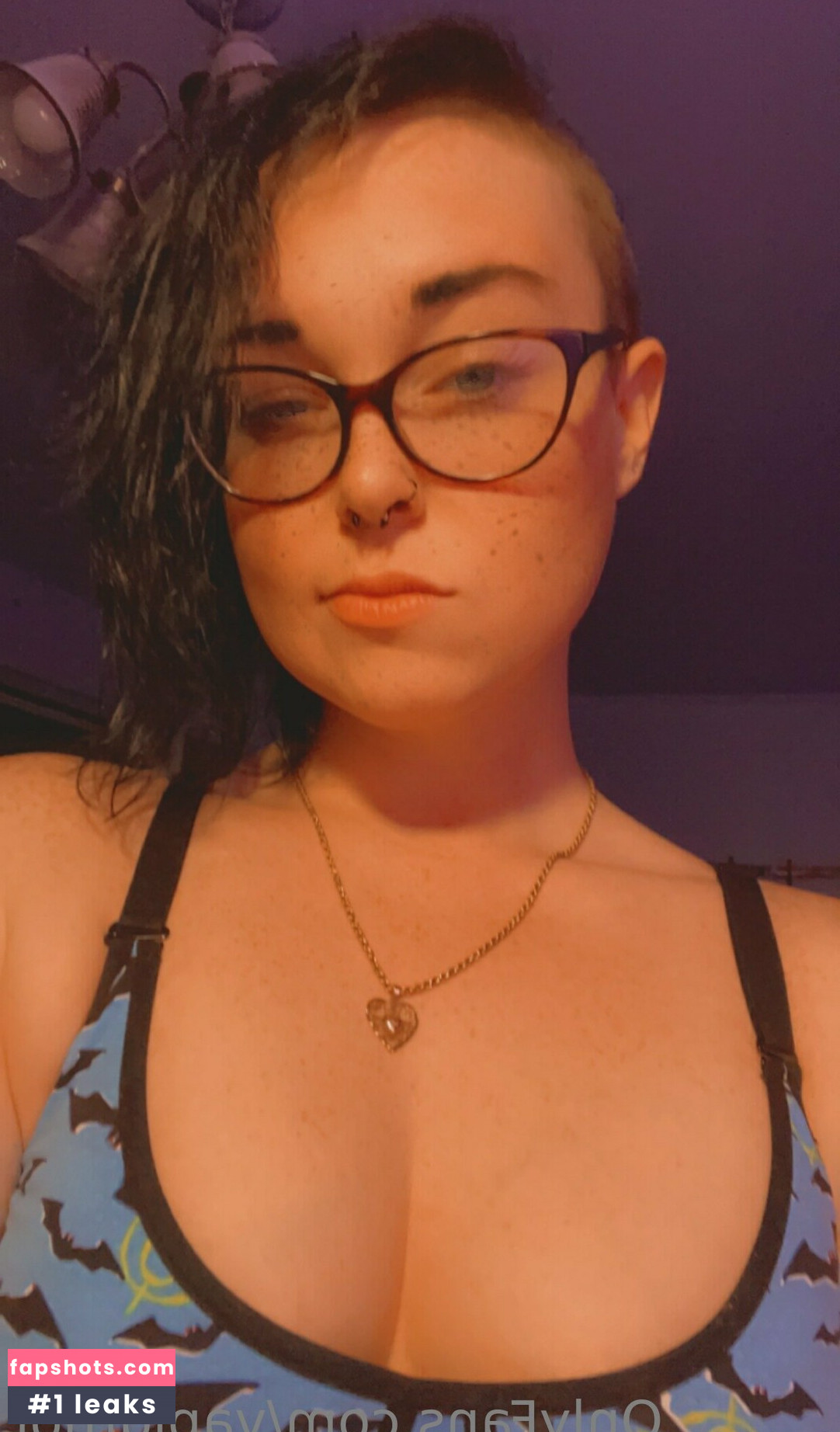 vapidthot gallery photo #4