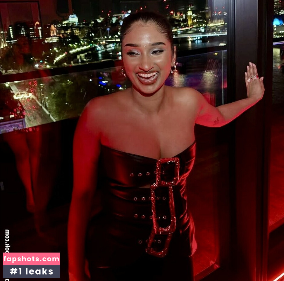 Varada Sethu gallery photo #5