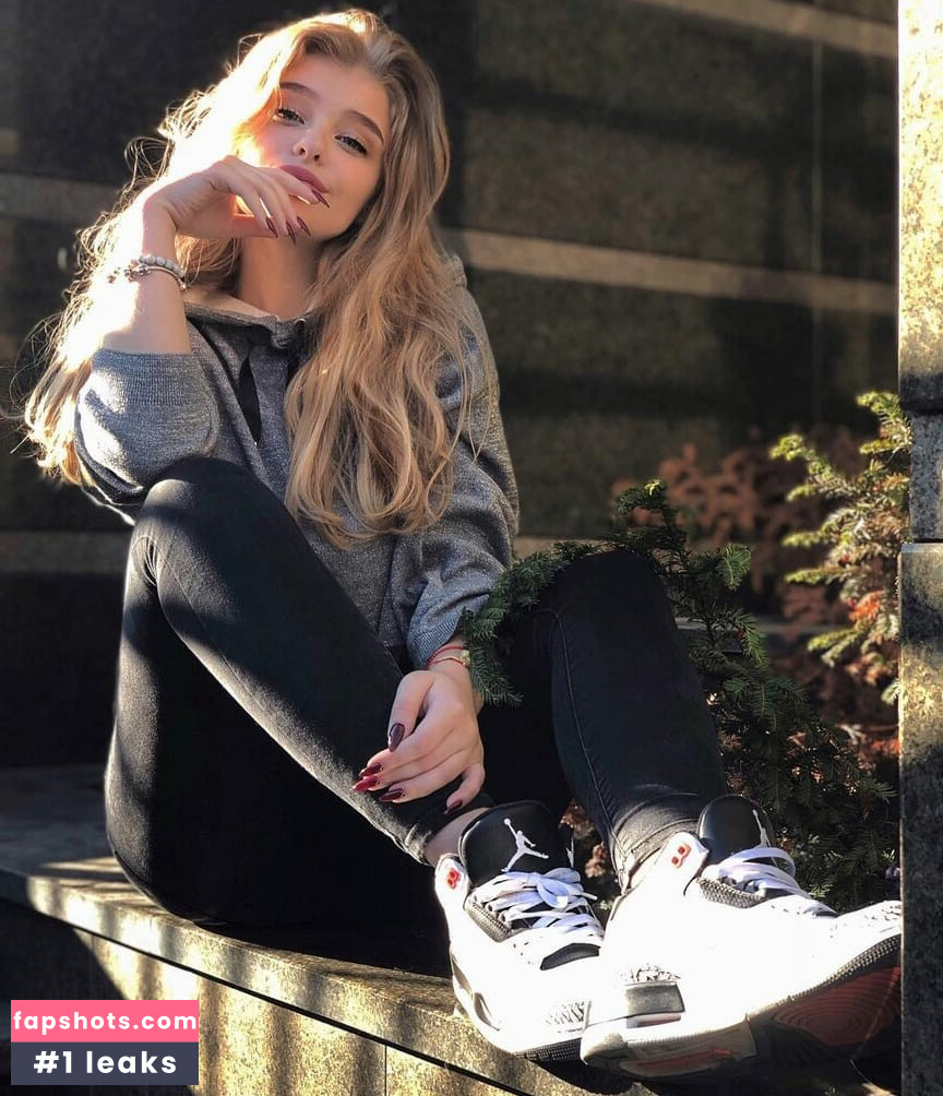 Varvara Parukova Nude Leaks OnlyFans Photos #15 - LeakJerk