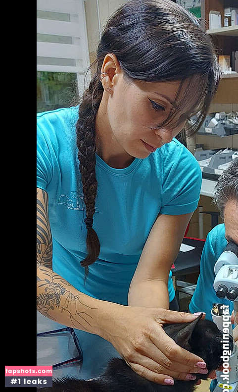 Vas Megyei Lányok gallery photo #16