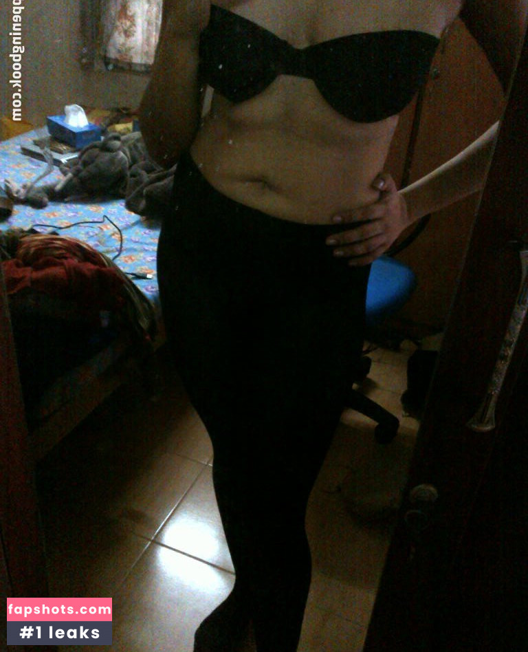 Vasundhara Kashyap gallery photo #33