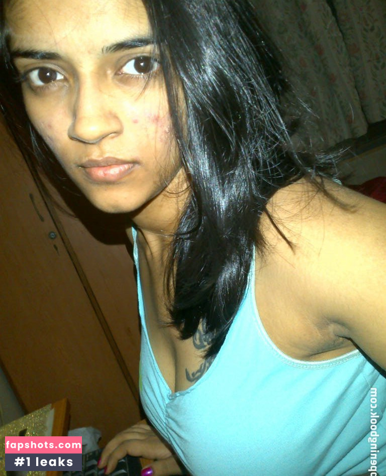 Vasundhara Kashyap gallery photo #49