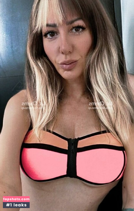 Vaviri gallery photo #21