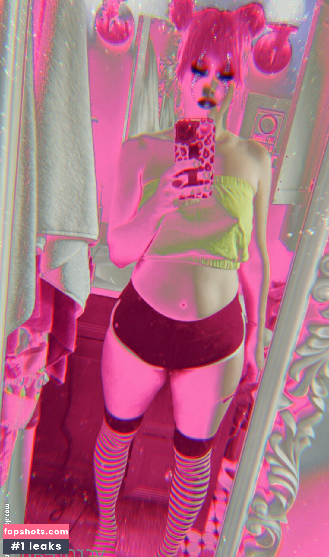 vcrdreams Nude Leaks OnlyFans Photos #13 - LeakJerk